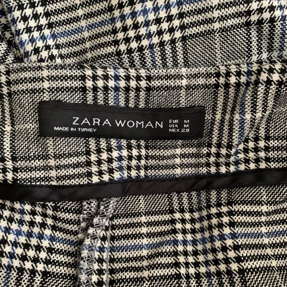 Zara Pleated Plaid Mini Side Zip Shorts Women's Medium Gray Multicolor - Picture 7 of 9